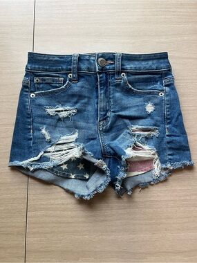 American Eagle Outfitters Distressed Denim Shorts Size 00